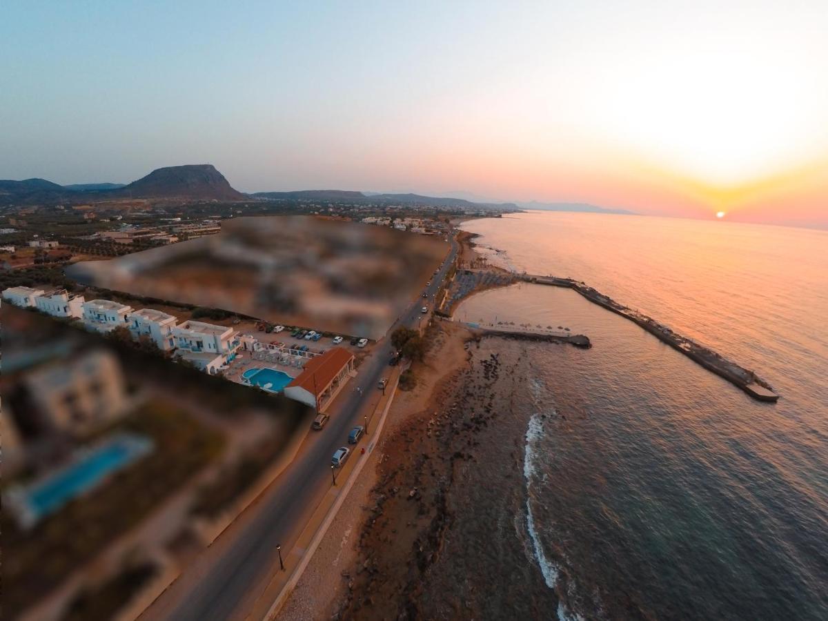 Kasapakis Hotel & Apartments แอร์ซอนิสซอส ภายนอก รูปภาพ