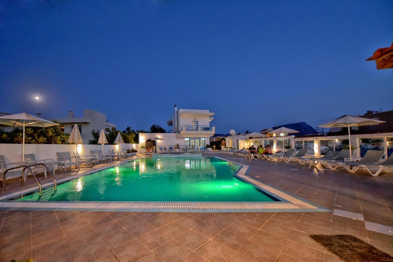 Kasapakis Hotel & Apartments แอร์ซอนิสซอส ภายนอก รูปภาพ